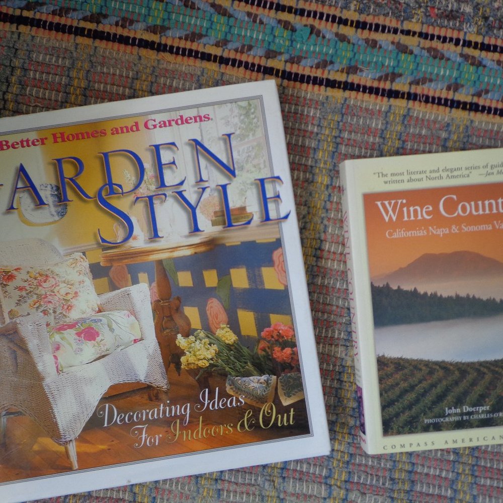 LOT OF 2 NEW BOOKS DECORATIONG / WINE COLORED ILLUSTRATIONS